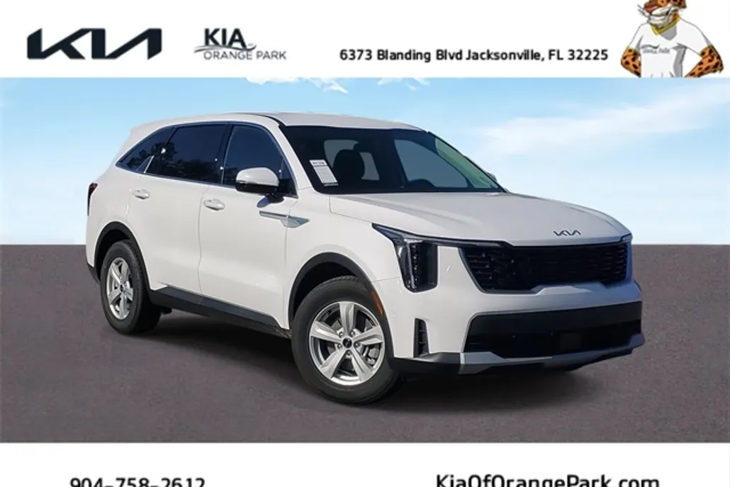 2025 Kia Sorento LX photo 1