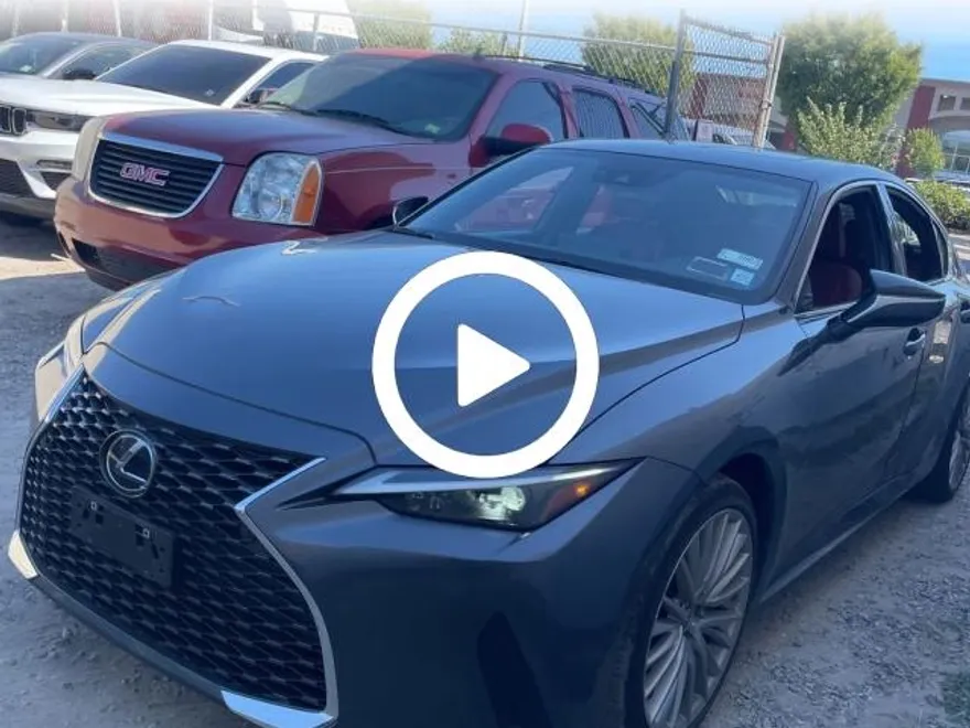 2022 Lexus IS 300 AWD photo 1