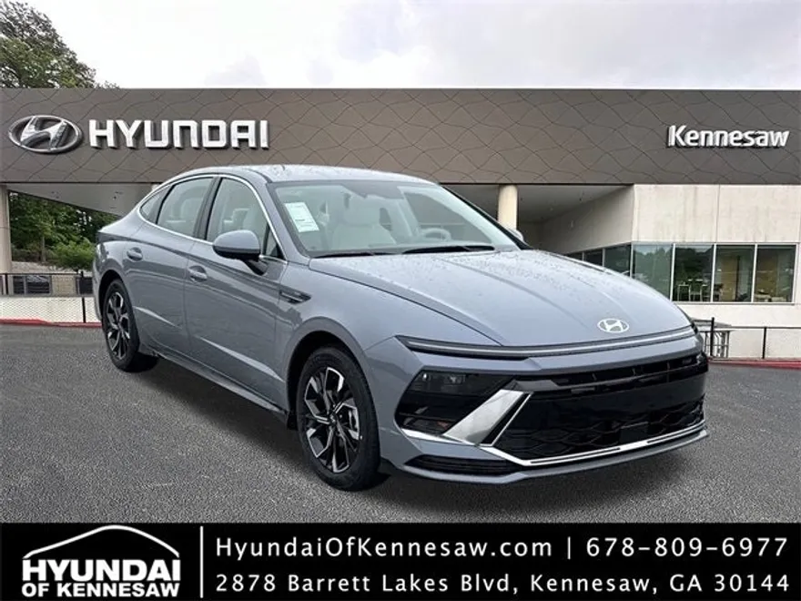 2025 Hyundai Sonata SEL photo 1