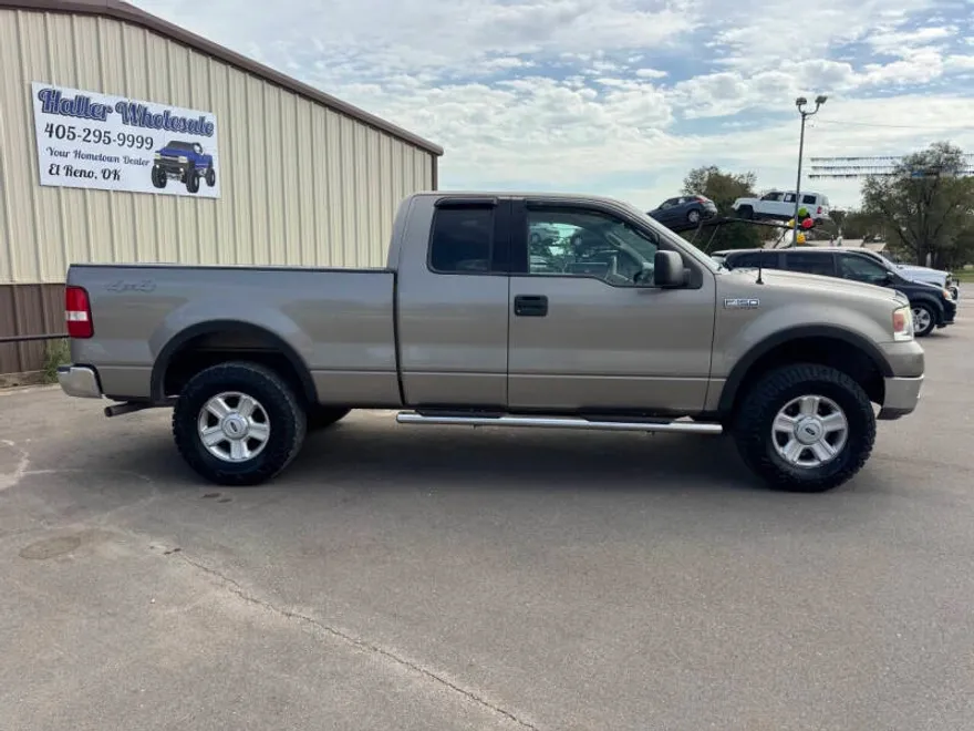 2004 Ford F-150 XL photo 1