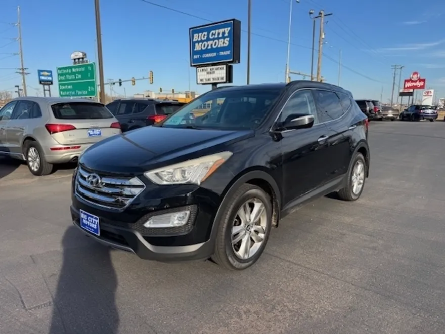 2013 Hyundai Santa Fe 2.0T Sport photo 1