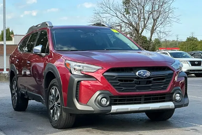 2024 Subaru Outback Touring XT photo 1