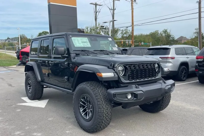 2025 Jeep Wrangler Willys photo 1