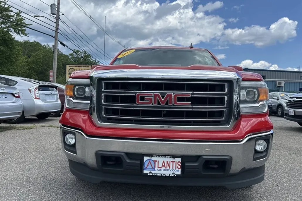 2015 Gmc Sierra 1500 SLE photo 1