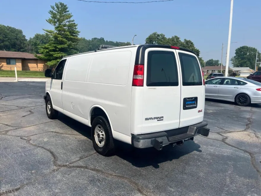 2016 Gmc Savana 2500 Cargo photo 1