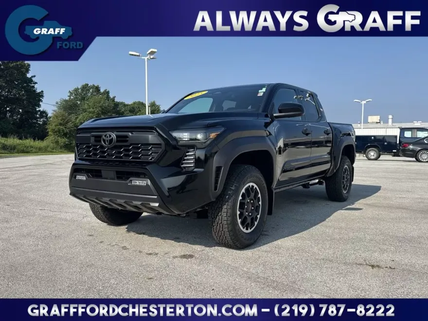 2025 Toyota Tacoma TRD Off-Road photo 1