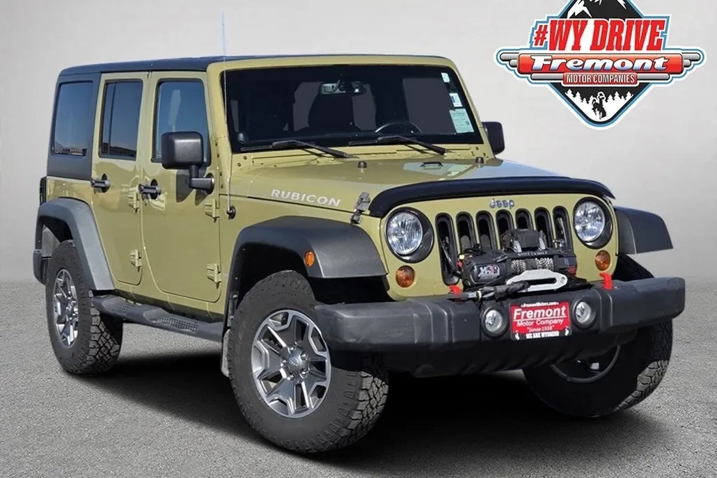 2013 Jeep Wrangler Unlimited Rubicon photo 1