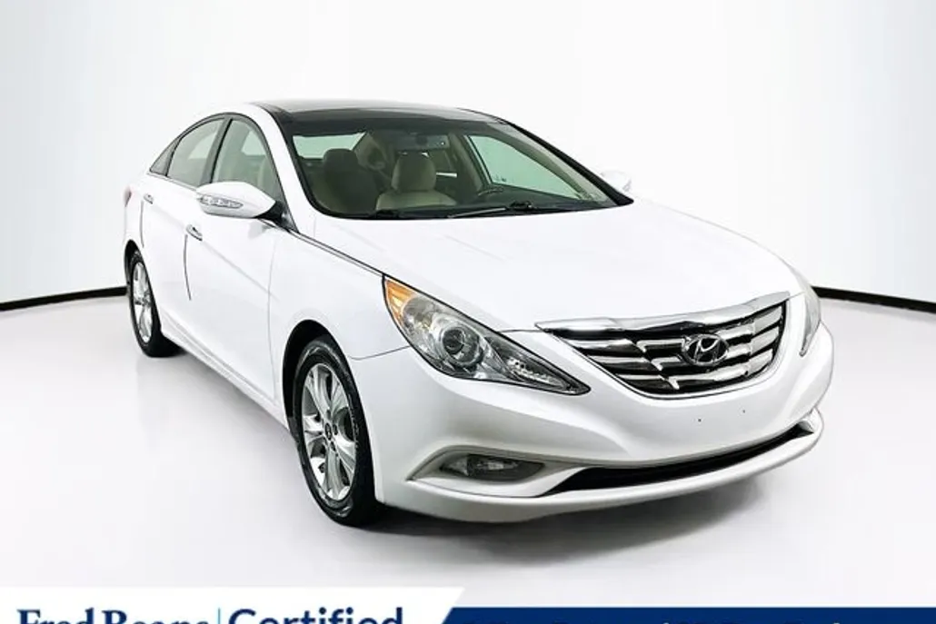 2012 Hyundai Sonata Limited photo 1