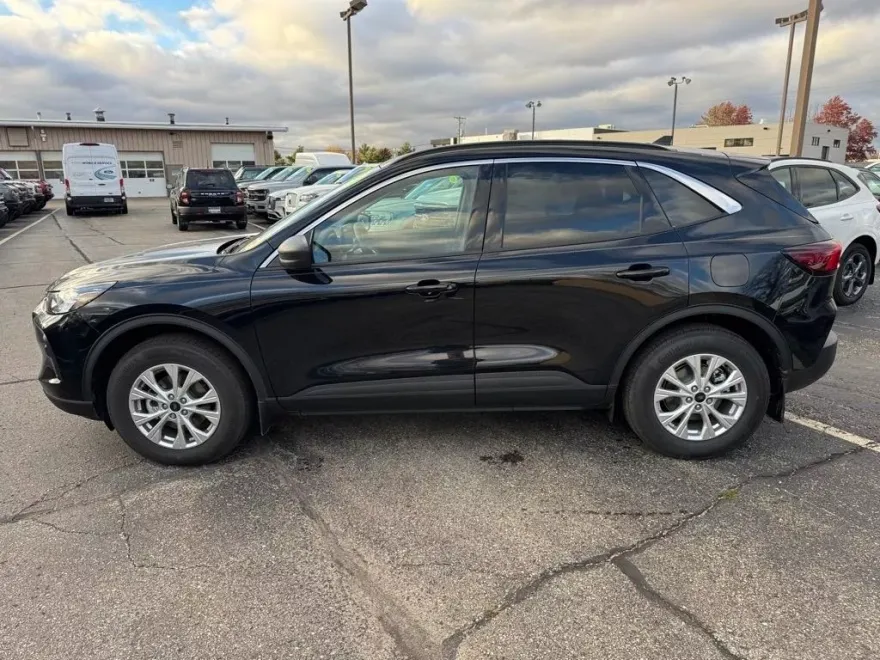 2024 Ford Escape Active photo 1