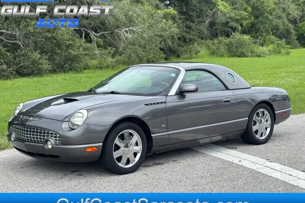 2003 Ford Thunderbird Premium photo 1