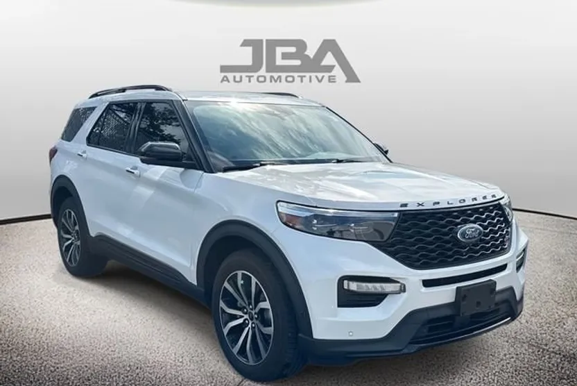 2020 Ford Explorer ST photo 1