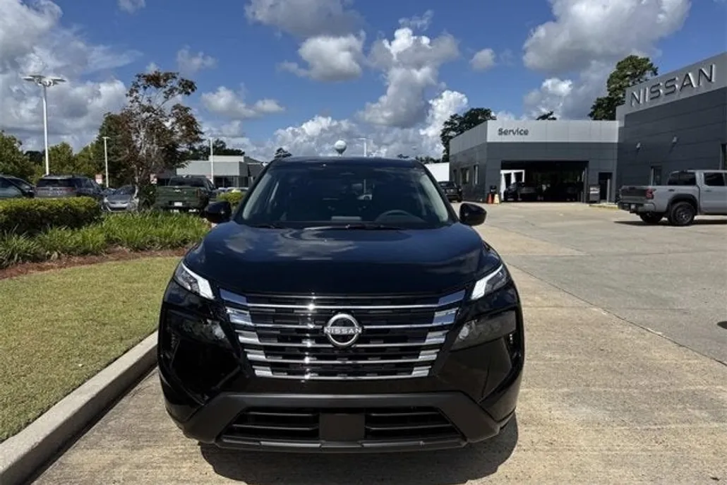 2026 Nissan Rogue SV photo 1