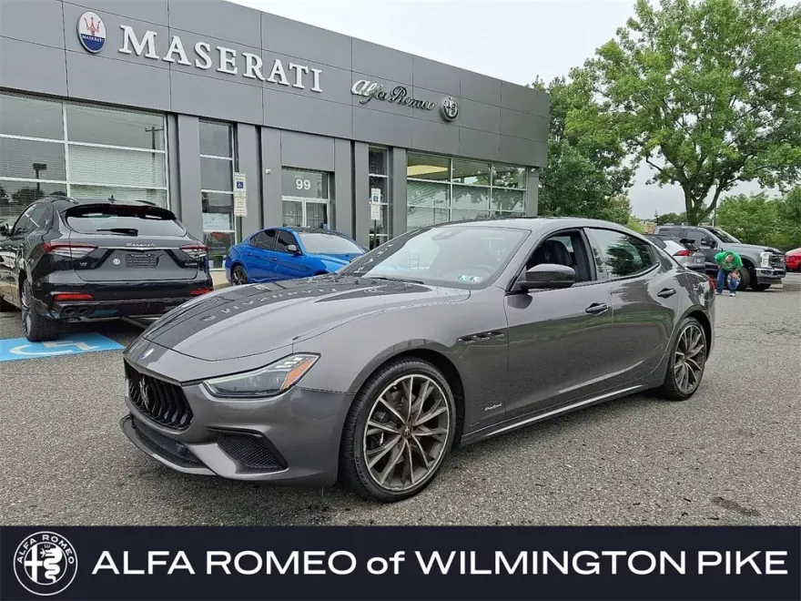 2018 Maserati Ghibli Q4 GranSport photo 1