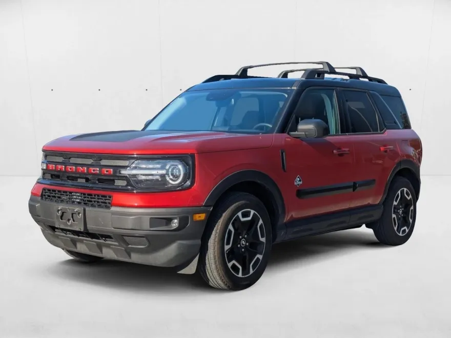 2024 Ford Bronco Sport Outer Banks photo 1