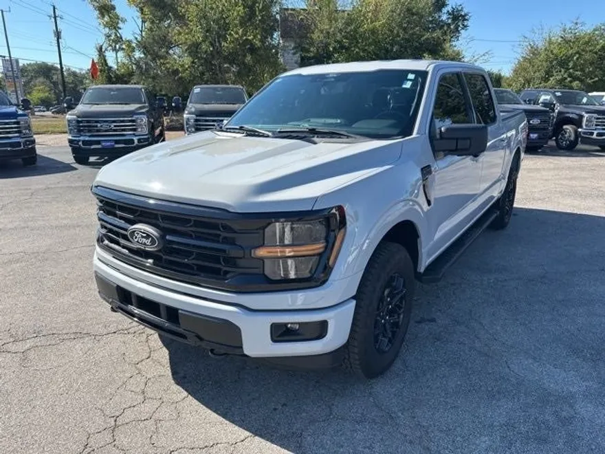 2024 Ford F-150 XLT photo 1