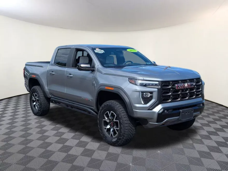 2023 Gmc Canyon AT4X photo 1