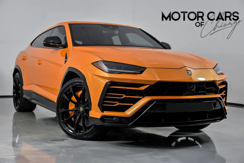 2021 Lamborghini Urus photo 1