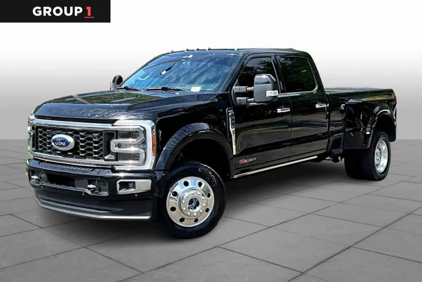 2023 Ford F-450 Limited photo 1