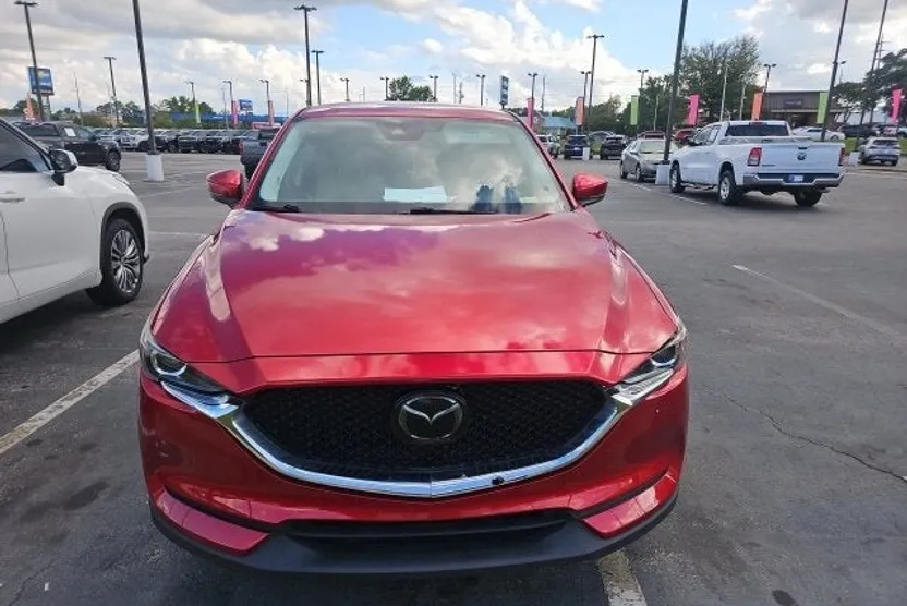 2018 Mazda CX-5 Touring photo 1