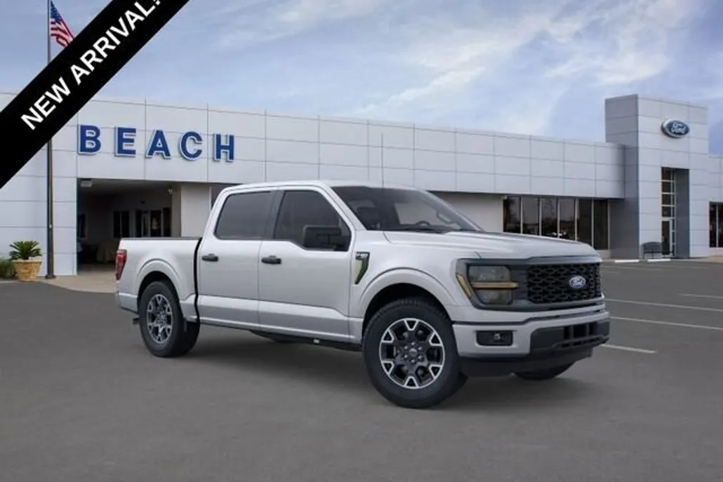2025 Ford F-150 STX photo 1