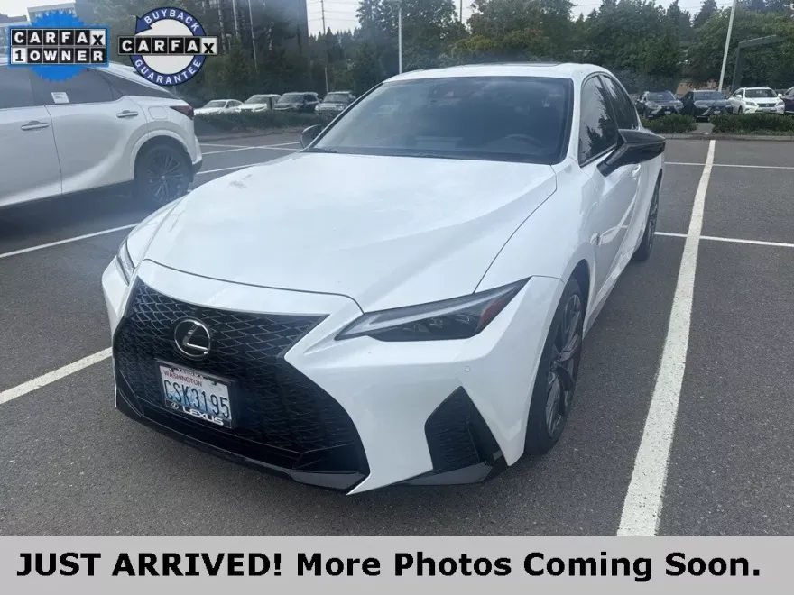 2025 Lexus IS 350 F SPORT photo 1