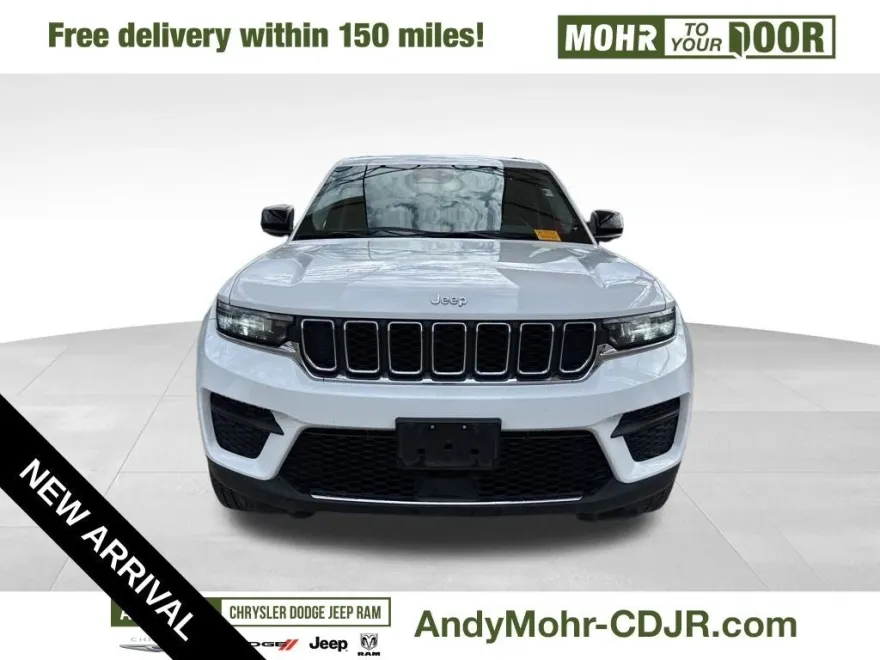 2024 Jeep Grand Cherokee Laredo photo 1