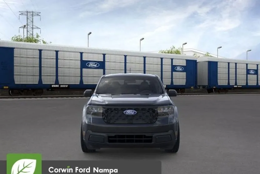 2025 Ford Maverick XL photo 1