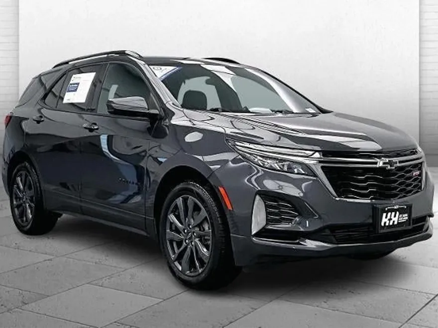 2022 Chevrolet Equinox RS photo 1