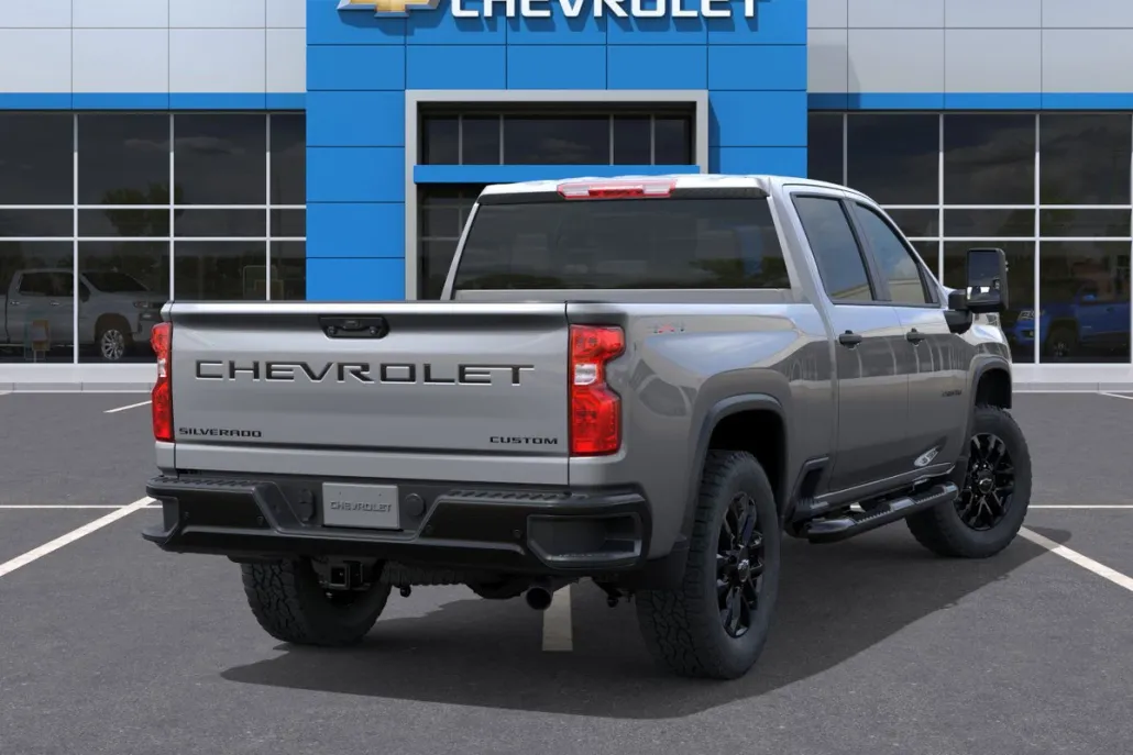 2026 Chevrolet Silverado 2500HD Custom photo 1