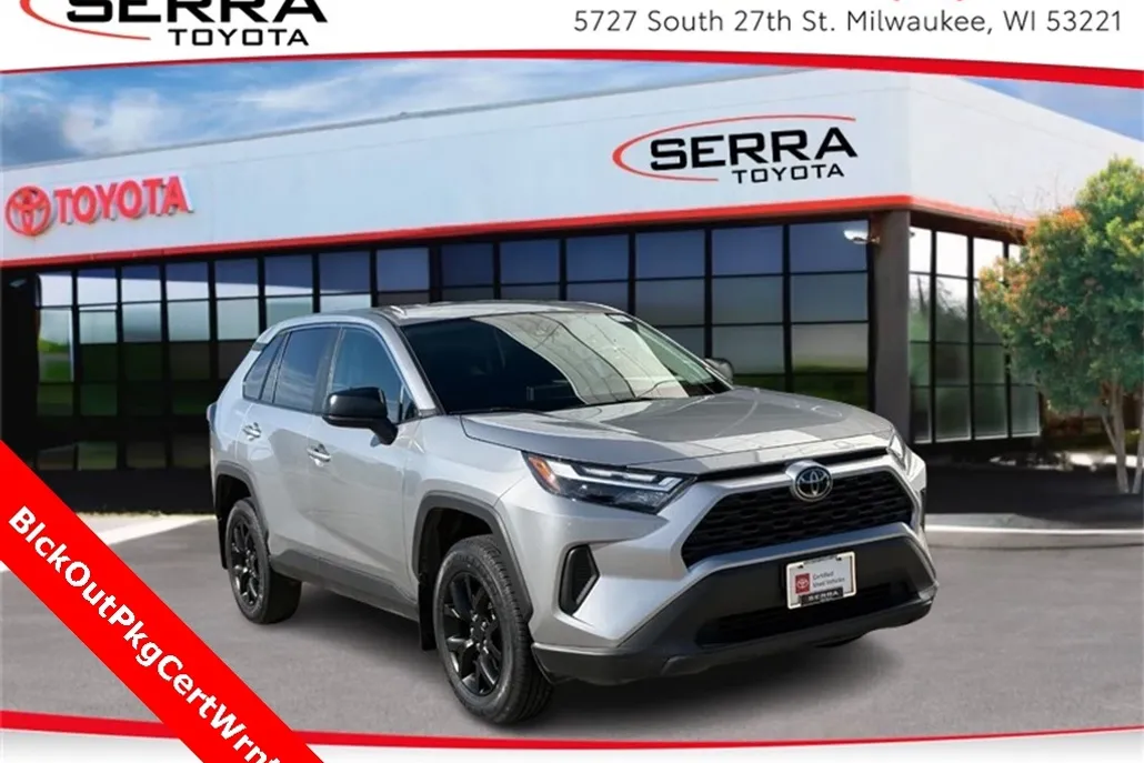 2024 Toyota RAV4 LE photo 1