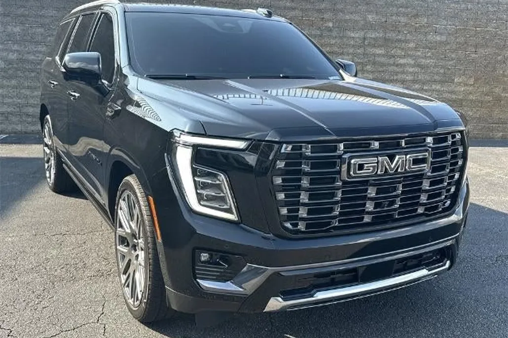 2025 Gmc Yukon Denali Ultimate photo 1