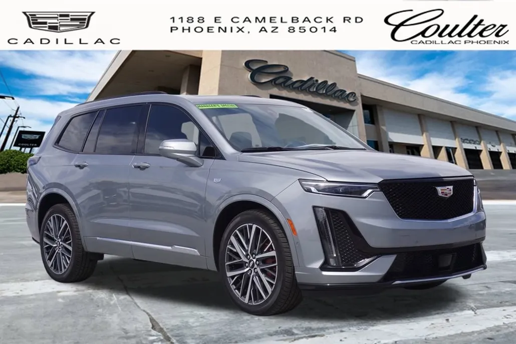 2025 Cadillac XT6 Sport photo 1