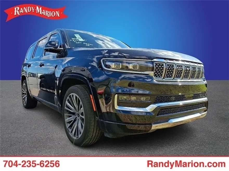2022 Jeep Grand Wagoneer III photo 1
