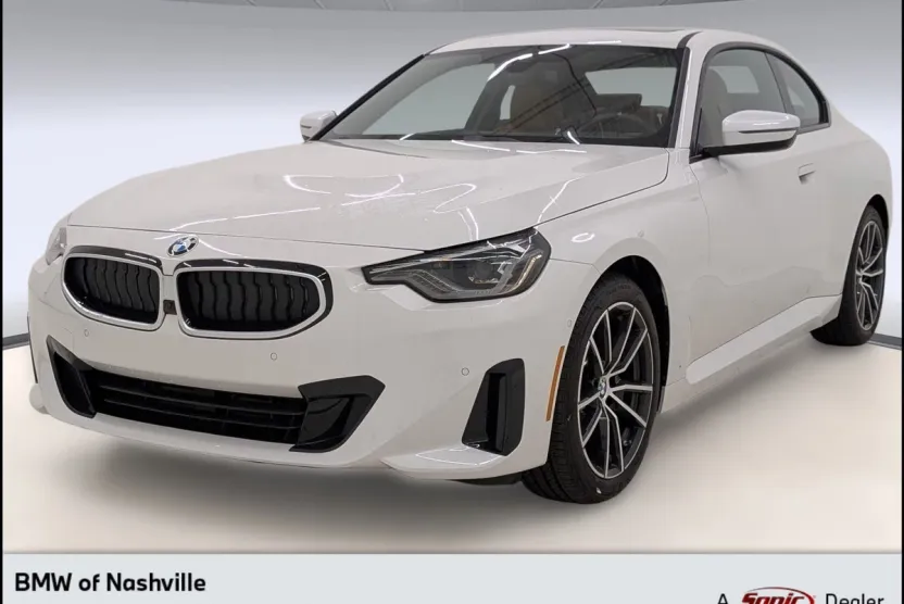 2025 Bmw 230i Coupe photo 1