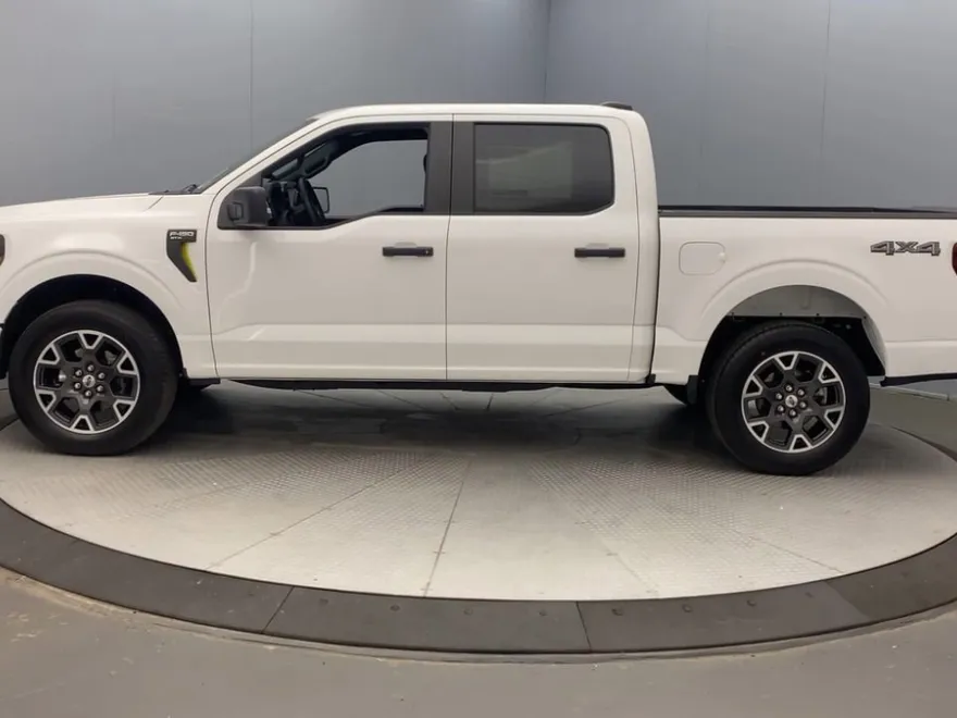 2024 Ford F-150 STX photo 1