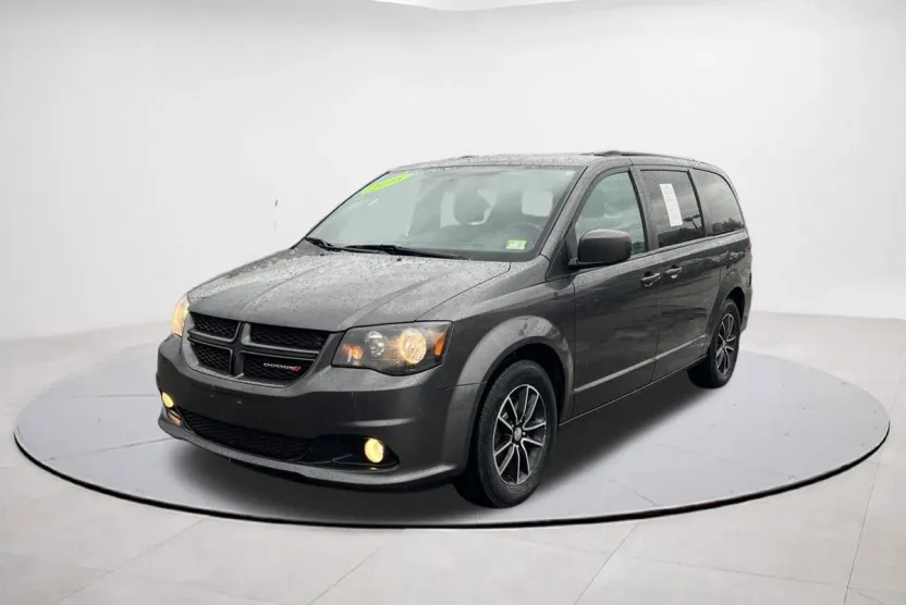 2018 Dodge Grand Caravan GT photo 1