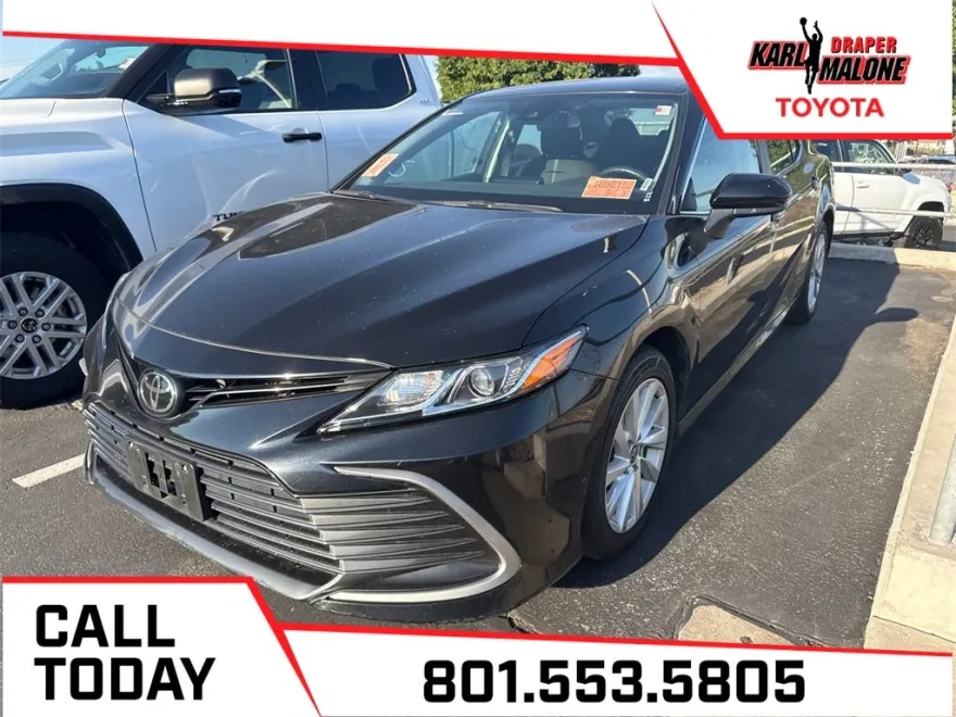 2024 Toyota Camry LE photo 1