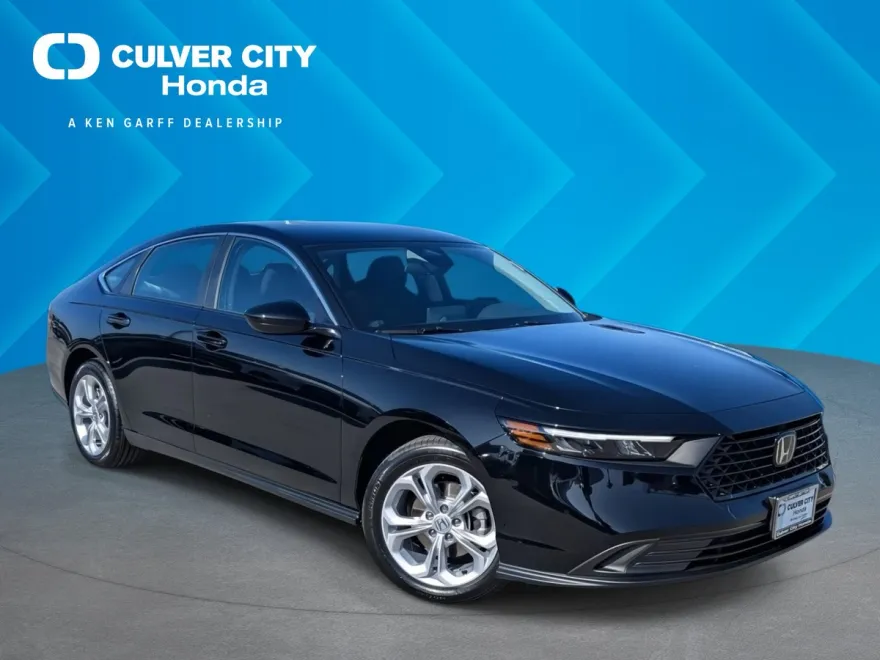 2025 Honda Accord LX photo 1