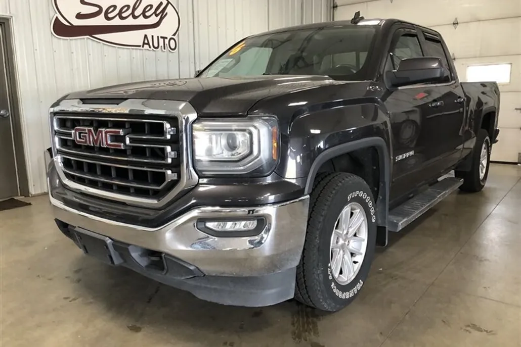 2016 Gmc Sierra 1500 SLE photo 1