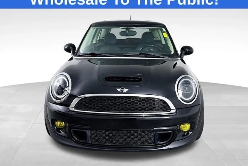 2012 Mini Cooper 2 Door Hardtop S photo 1