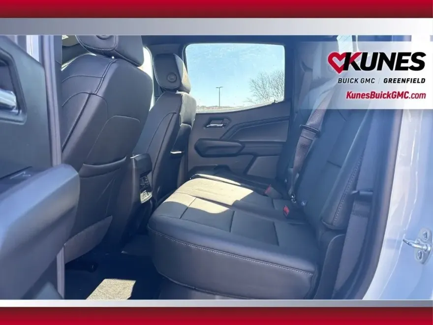 2025 Gmc Canyon Elevation photo 31