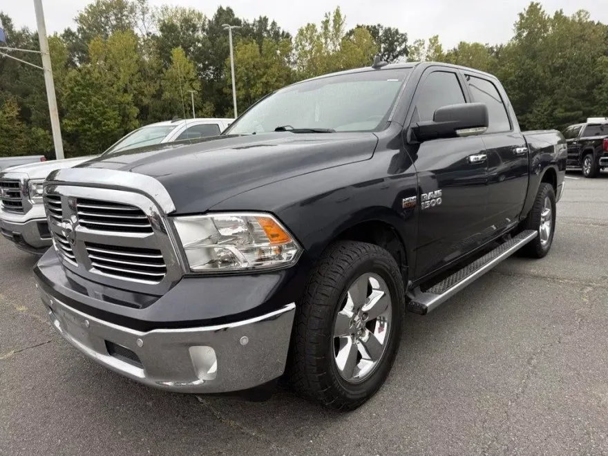 2016 Ram 1500 Big Horn photo 1