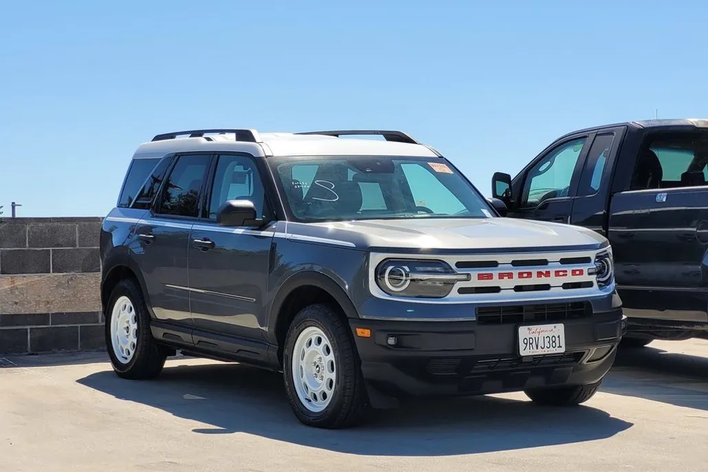 2024 Ford Bronco Sport Heritage photo 1