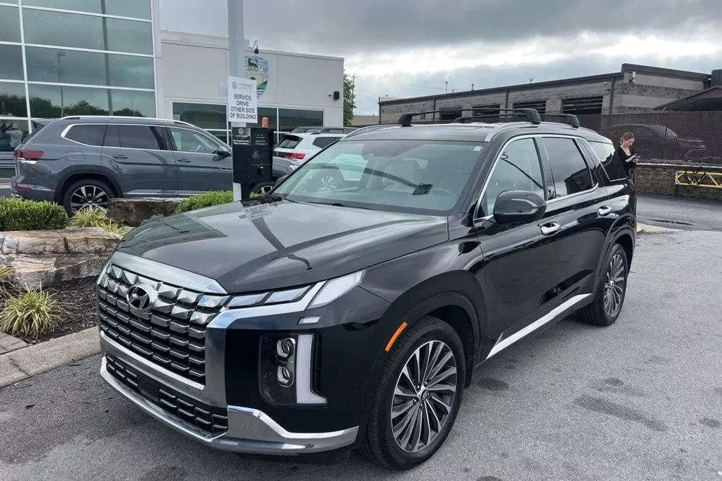 2023 Hyundai Palisade Calligraphy photo 1