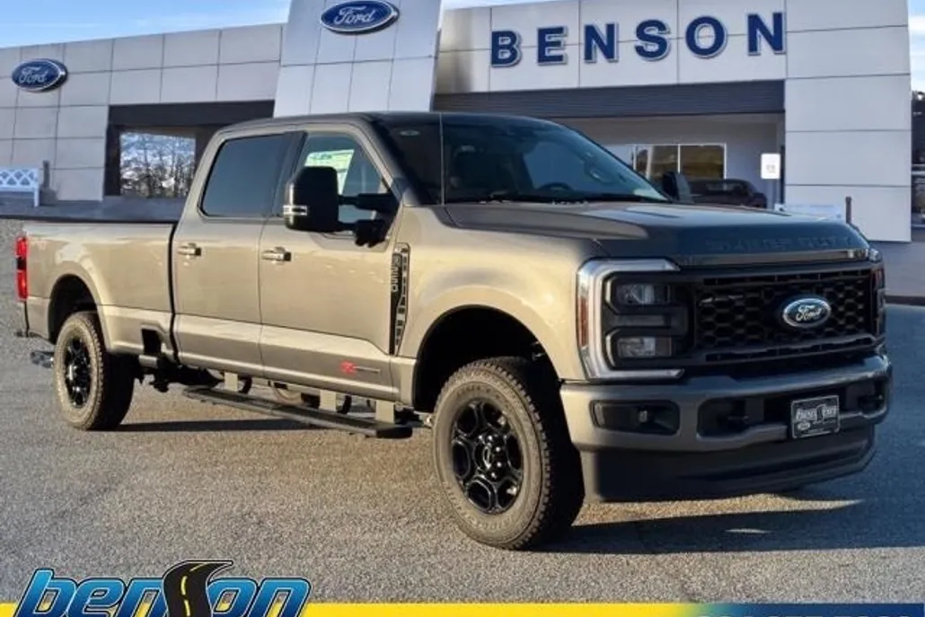2024 Ford F-250 XLT photo 1