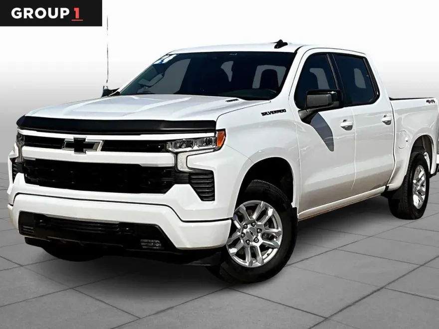 2024 Chevrolet Silverado 1500 RST photo 1