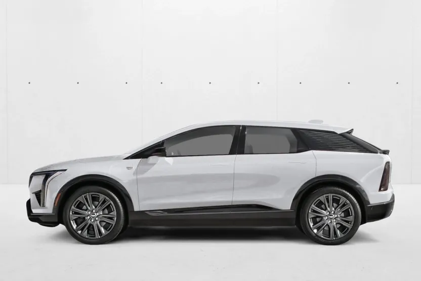 2026 Cadillac Optiq Luxury photo 1