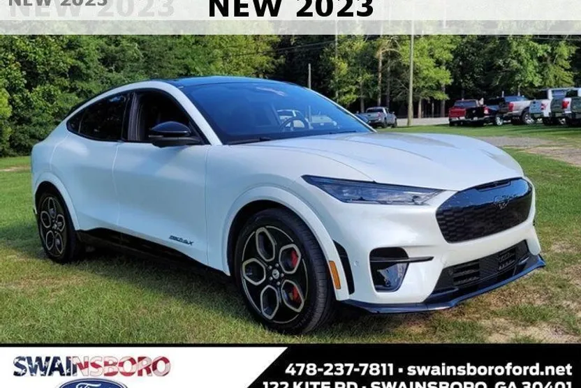 2023 Ford Mustang Mach-E GT photo 1