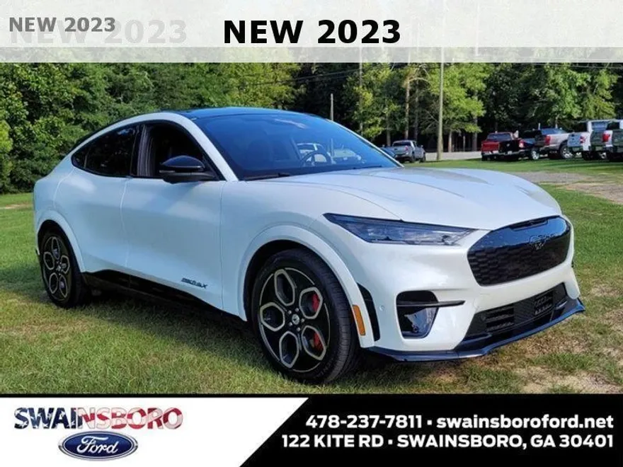 2023 Ford Mustang Mach-E GT photo 1