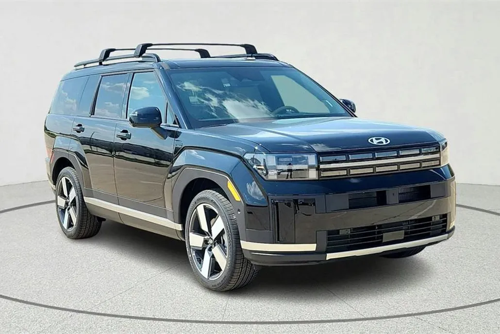 2026 Hyundai Santa Fe Limited photo 1